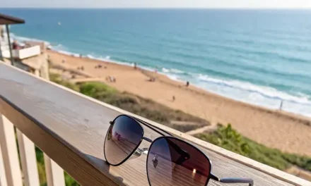 Gradient Polarized Sunglasses: Best of Both Worlds for Style & Vision