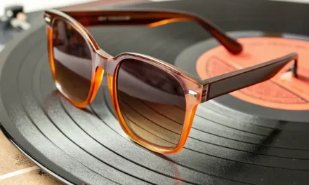 Retro Tinted Sunglasses: Back from the ’70s with Modern Swag