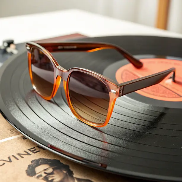 Retro Tinted Sunglasses: Back from the ’70s with Modern Swag